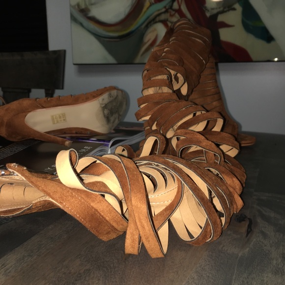 SEXY Brown Cut-Out Thigh-High 4.5” Boots! - Picture 3 of 6